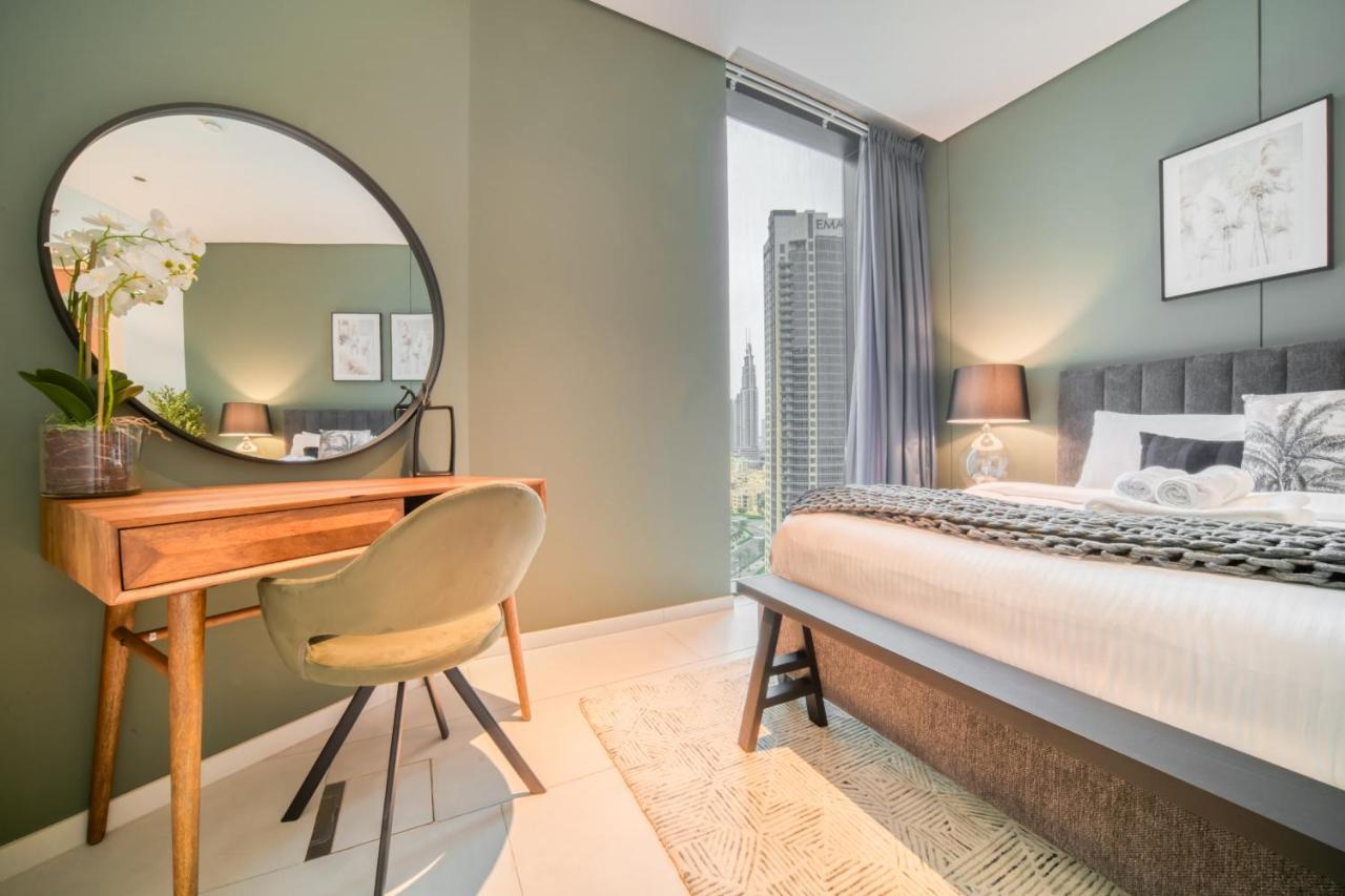 Marquise Square, Business Bay - Mint Apartment